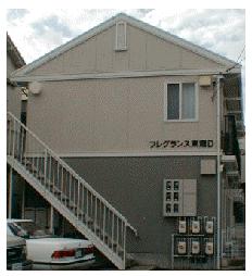 �L���s��擌�����̒��݃A�p�[�g�E�R�[�|