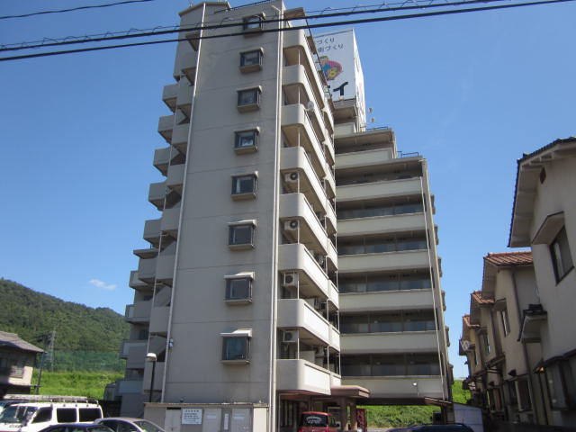 �L���s������擌��1���ڂ̒��݃}���V����