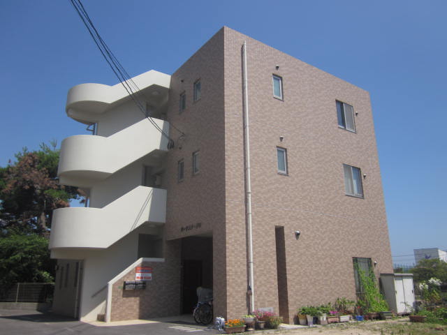 �L���s���������_2���ڂ̒��݃}���V����