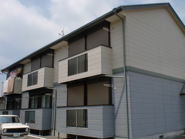 �L�������s�ĎR����2���ڂ̒��݃A�p�[�g�E�R�[�|