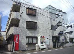 �L���s����s���̒��݃}���V����