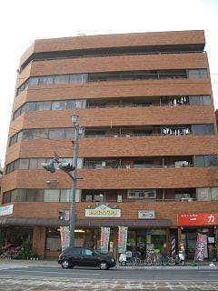 �L���s����|���̒��݃}���V����