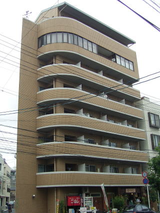 �L���s���扡�쒬2���ڂ̒��݃}���V����