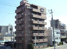 �L���s����ŉz���̒��݃}���V����