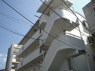 �L���s����Ȕ㐼���̒��݃}���V����