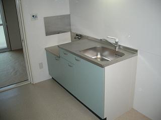 �L���s����x�m�����̒��݃}���V����