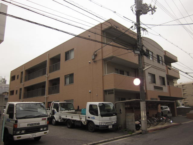 �L���s����ω��{���̒��݃}���V����