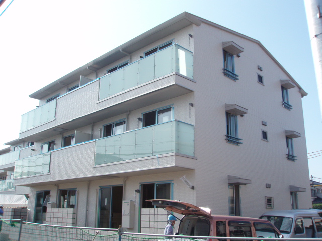 �L���s����g����1���ڂ̒��݃A�p�[�g�E�R�[�|