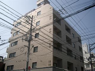 �L���s����\���s��1���ڂ̒��݃}���V����