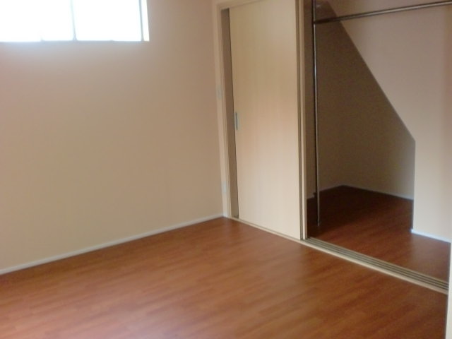 �L���s�����蒬2���ڂ̒��݃}���V����