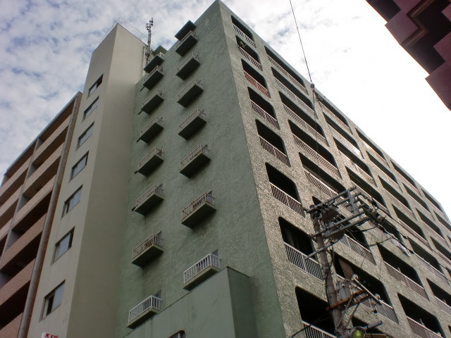 �L���s���扡��V���̒��݃}���V����