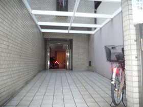 �L���s����󒬂̒��݃}���V����