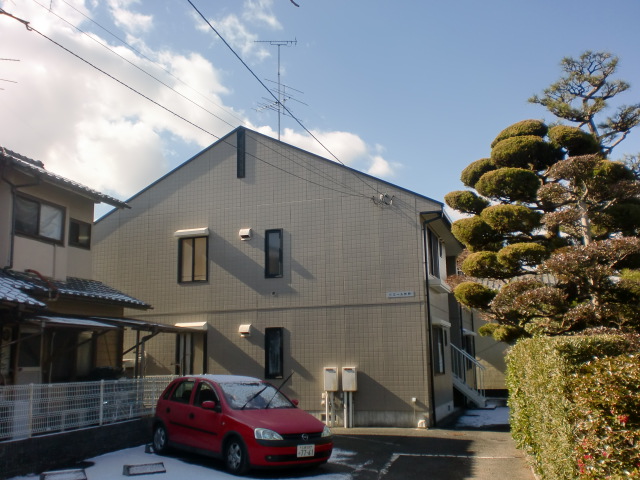 �L�������|�S�{�����{��3���ڂ̒��݃A�p�[�g�E�R�[�|