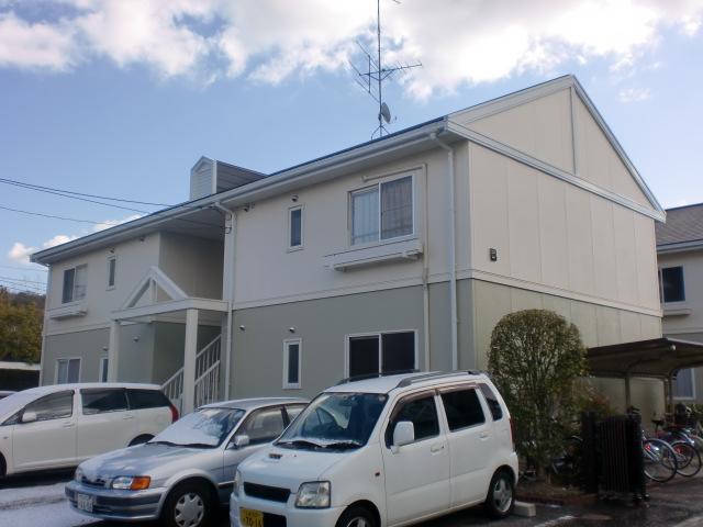 �L�������|�S�{�����{��3���ڂ̒��݃A�p�[�g�E�R�[�|