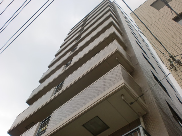 �L���s���䎡�R���̒��݃}���V����