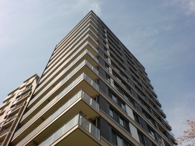 �L���s���擌���˒��̒��݃}���V����