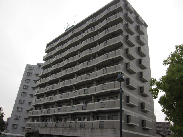 �L���s�������_��2���ڂ̒��݃}���V����