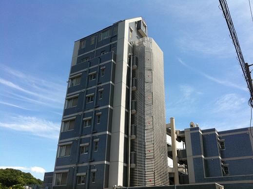 �L���s���攒���㌬���̒��݃}���V����