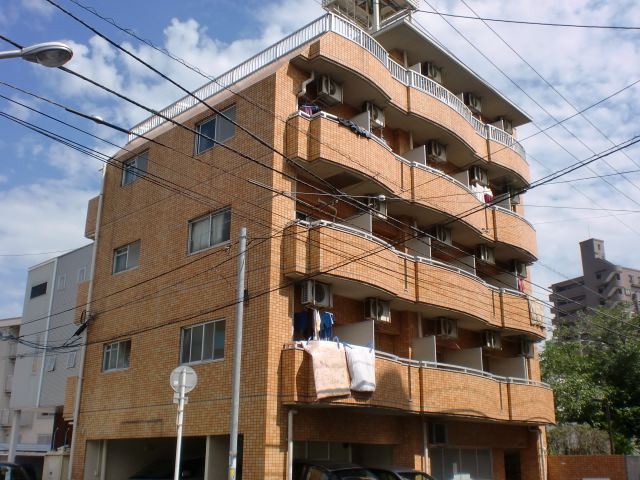 �L���s���攒�������̒��݃}���V����