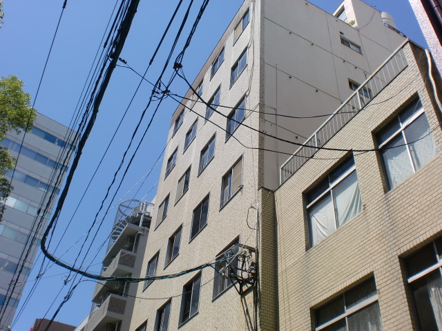 �L���s�����̒��݃}���V����