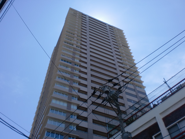 �L���s����ᑐ���̒��݃}���V����