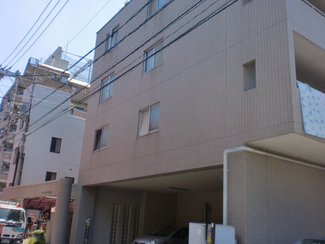 �L���s���i��3���ڂ̒��݃}���V����