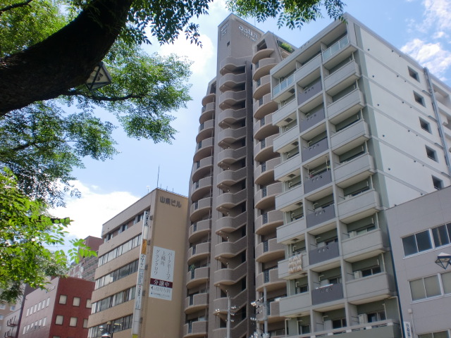 �L���s�����̒��݃}���V����