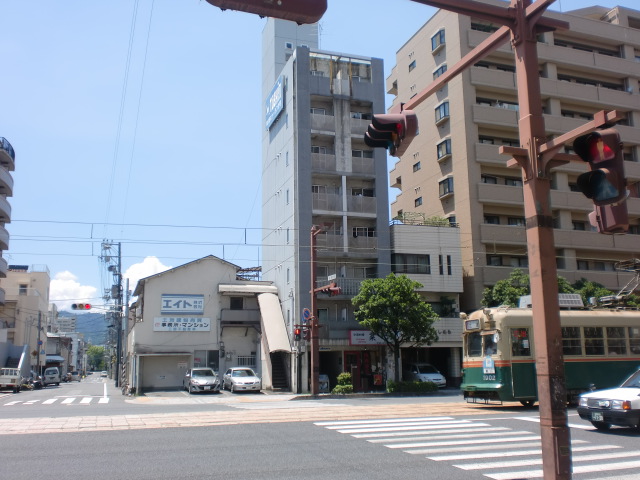 �L���s����L�����̒��݃}���V����