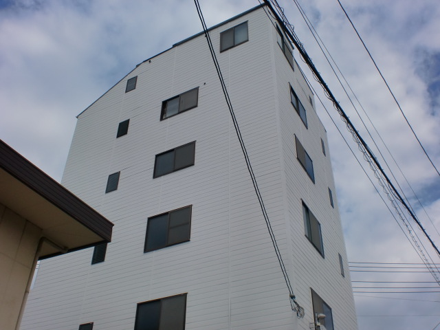 �L���s���m��2���ڂ̒��݃A�p�[�g�E�R�[�|