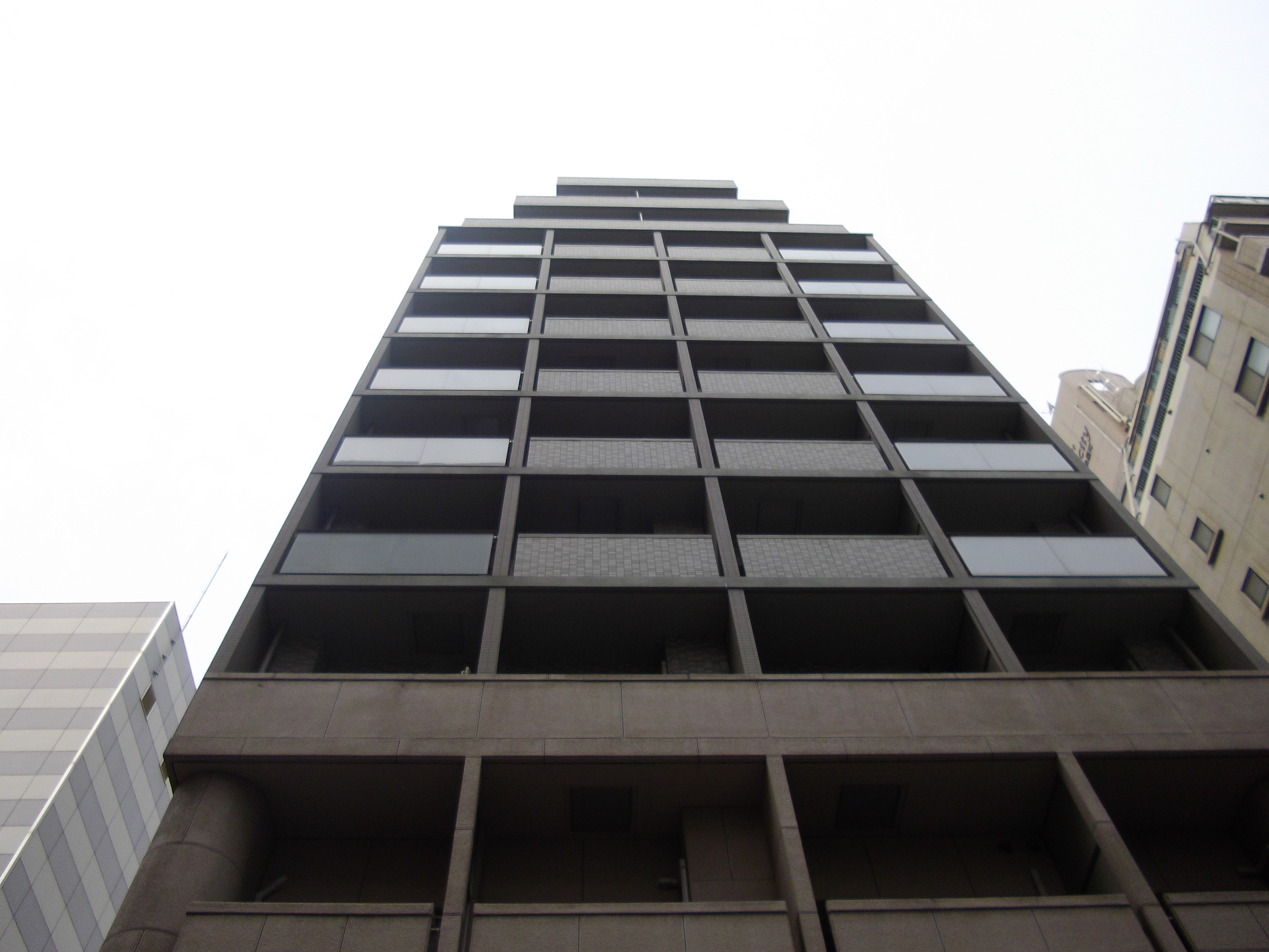 �L���s�����蒬2���ڂ̒��݃}���V����