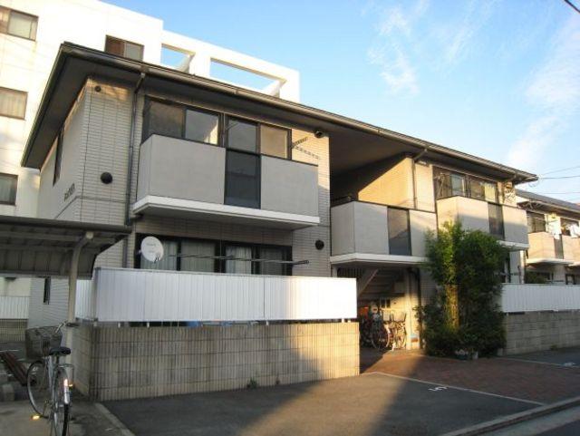 �L���s�������2���ڂ̒��݃A�p�[�g�E�R�[�|