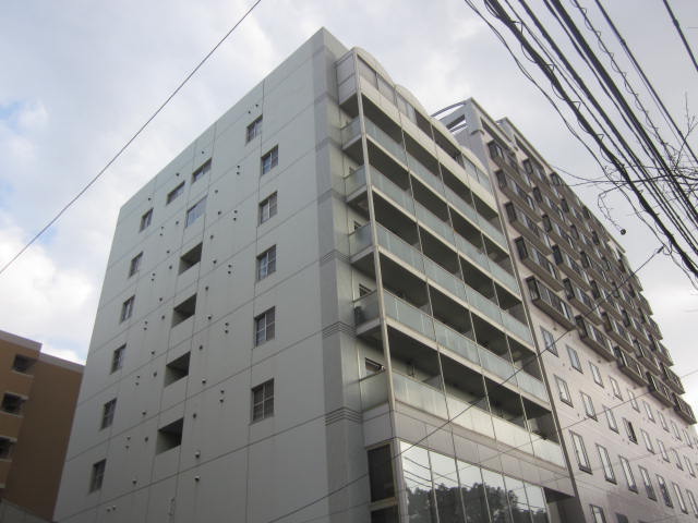 �L���s���䎡�R���̒��݃}���V����