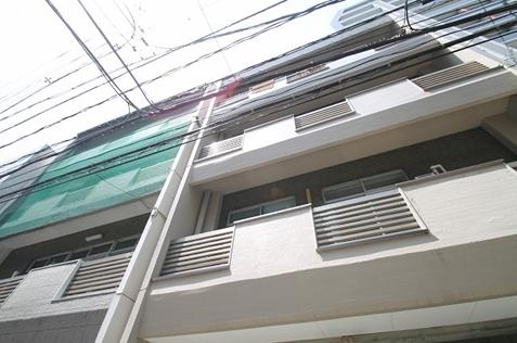 �L���s�����蒬3���ڂ̒��݃}���V����