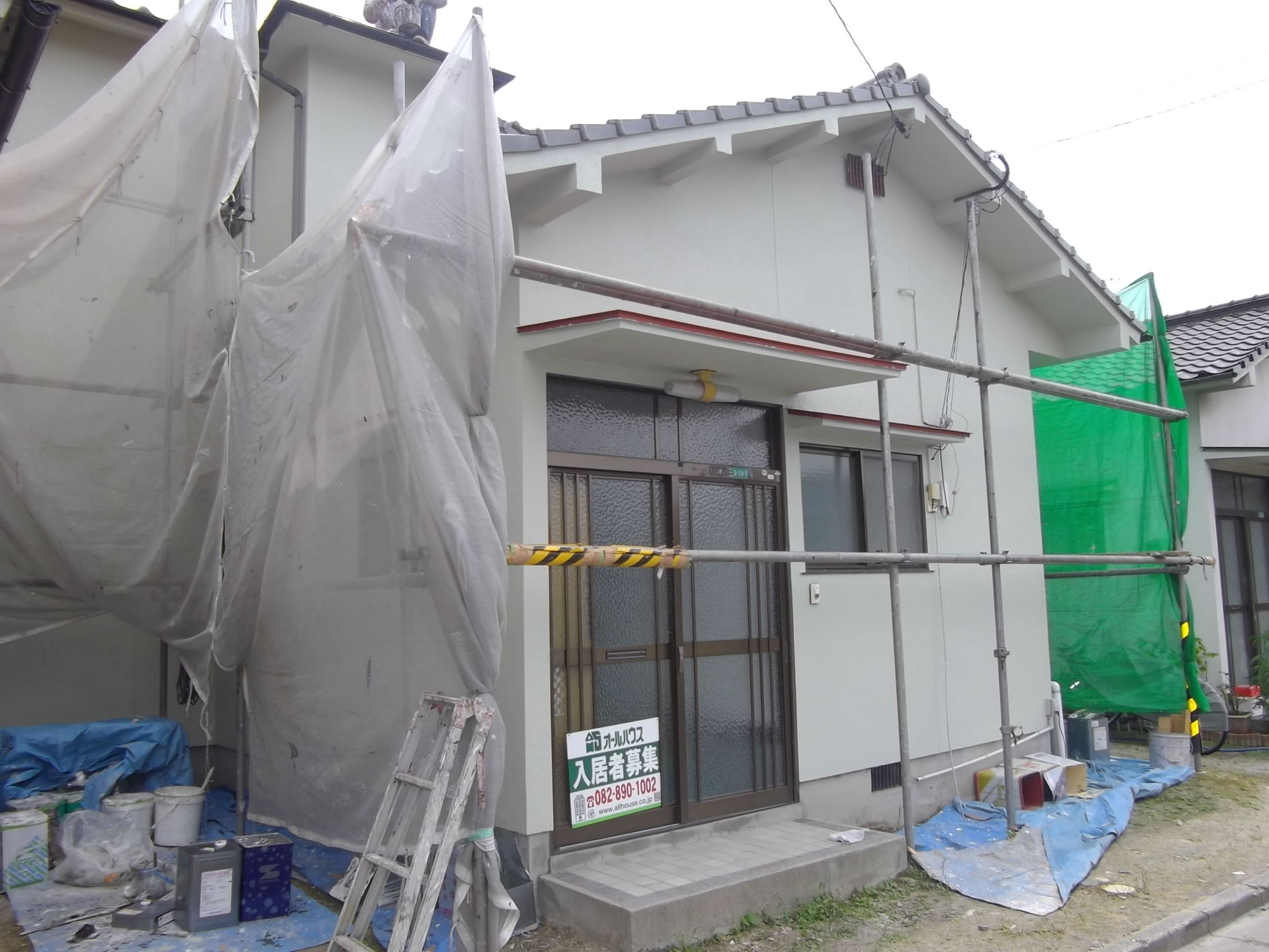 �L�������|�S�{�����{�̒�2���ڂ̒��݃}���V����