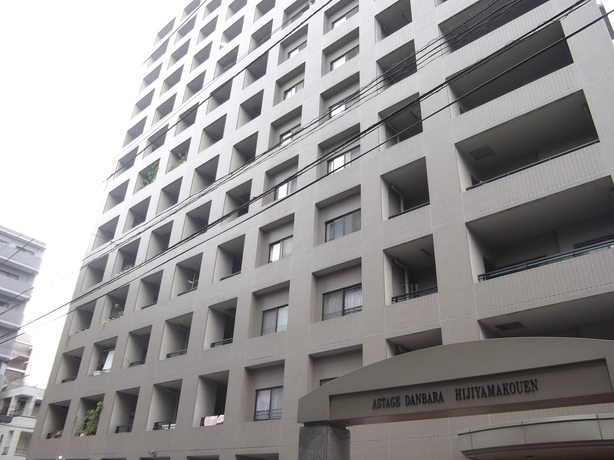 �L���s���i��3���ڂ̒��݃}���V����