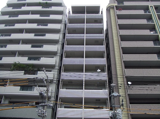 �L���s���掛���̒��݃}���V����