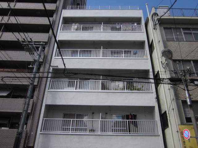 �L���s����L�����̒��݃}���V����